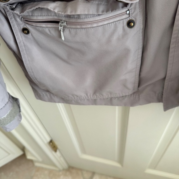 KREI MEN'S 100% POLYESTER PERFORMANCE JACKET-EUC SIZE LARGE - Picture 4 of 10